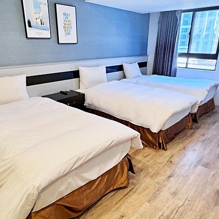 Bonjour Hotel Taichung Eksteriør bilde