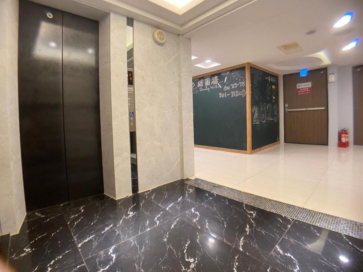 Bonjour Hotel Taichung Eksteriør bilde