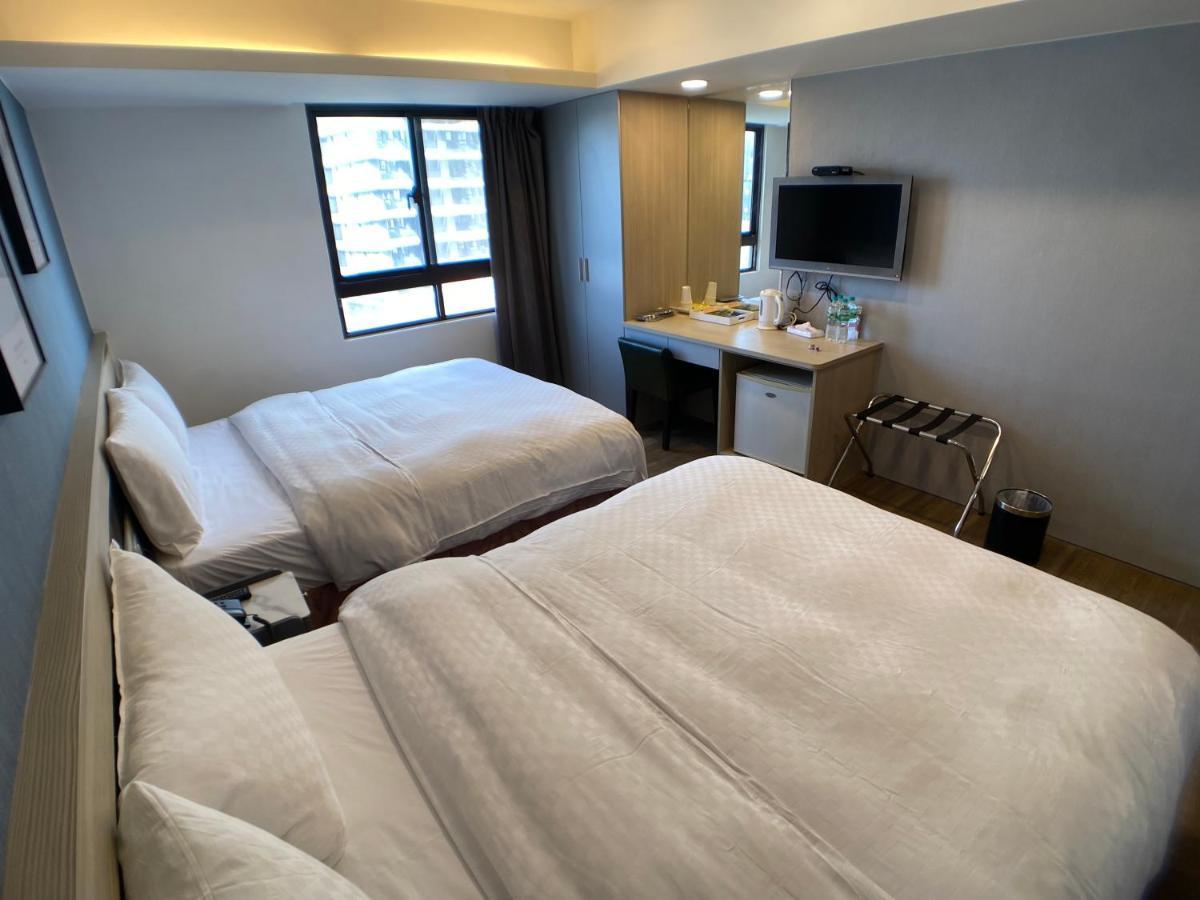 Bonjour Hotel Taichung Eksteriør bilde